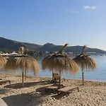 Vila Oronella